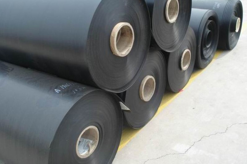 GTI<sup>®</sup> HDPE Geomembrane