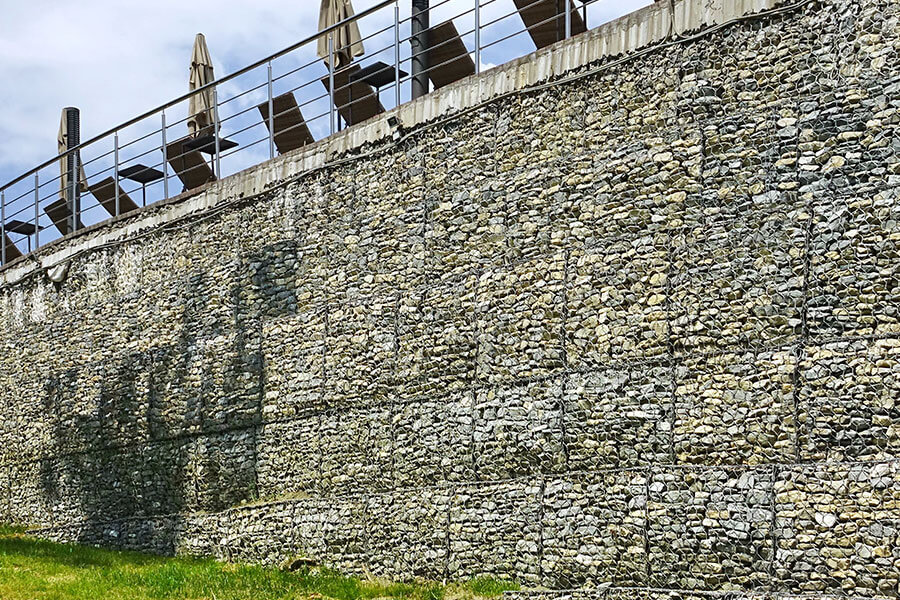 Retaining Walls and Reinforced Soil Wall